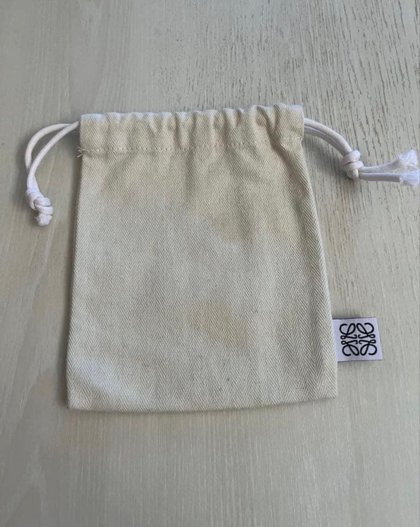 LOEWE(ロエベ) グリーン　三つ折り財布