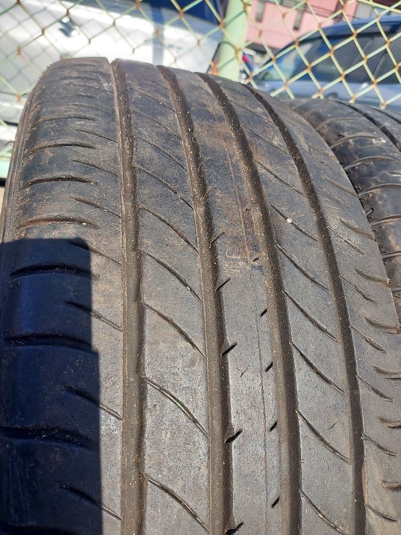 ダンロップ スポーツマックス 215/50R17インチ9分山 きれい