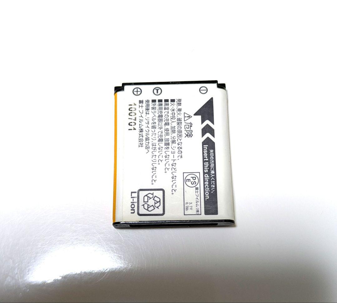 Fujifilm FinepixＪX200 動作確認済　付属品一式　注意事項あり