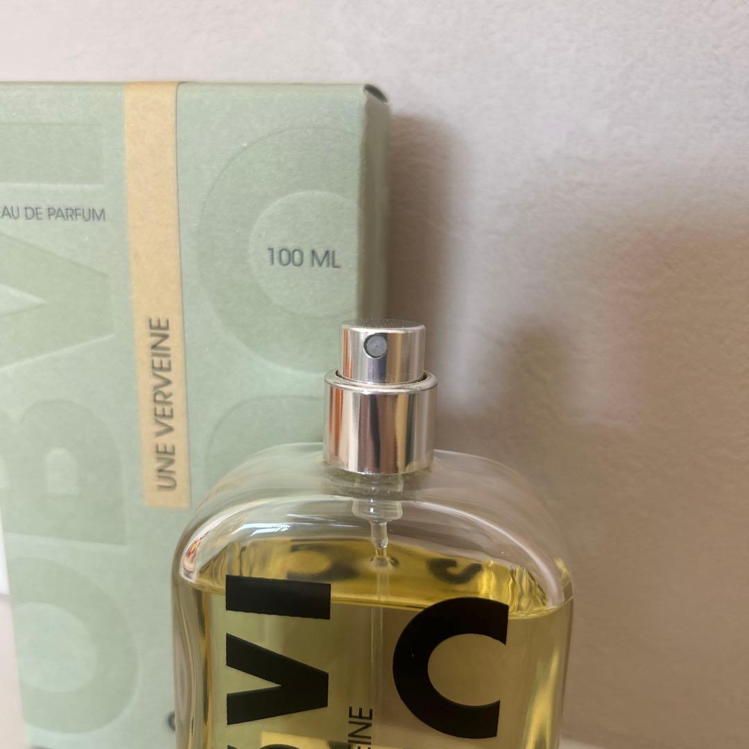 オブヴィアス　UNE VERYVENE 香水 100ml