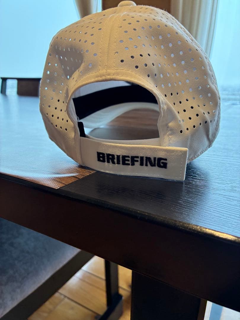 BRIEFING キャップ　白