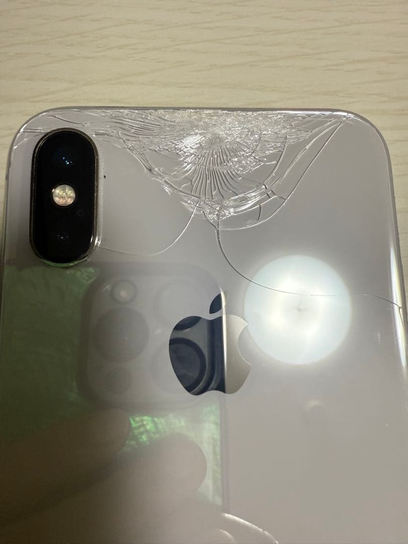 iPhone X シルバー 64GB iPhoneケース付