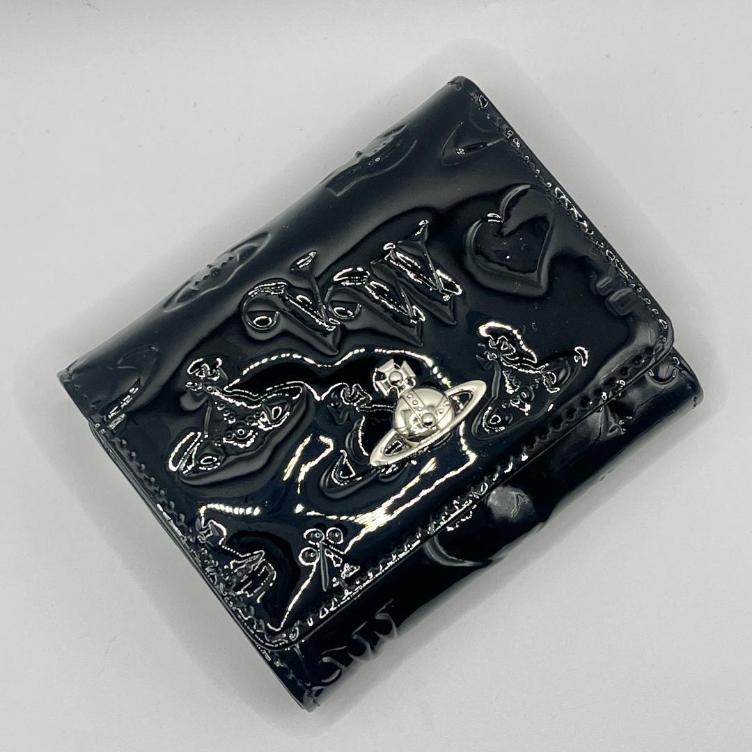 未使用 Vivienne Westwood がま口 黒 エナメル 型押し 銀