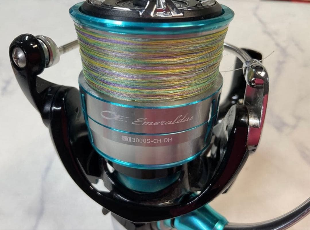 DAIWA ダイワ 19エメラルダス LT3000S-CH-DH