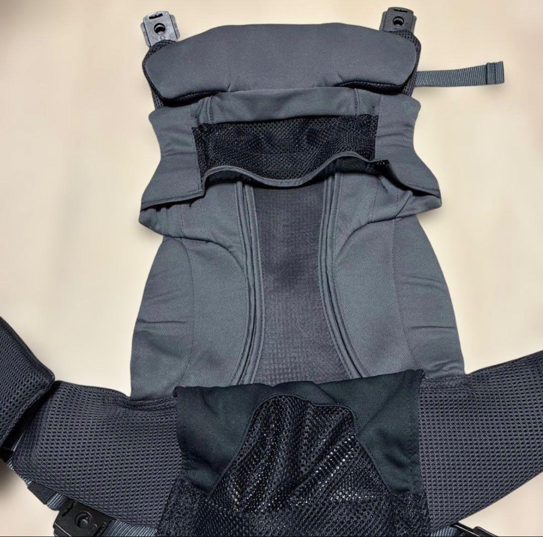 美品！アップリカの抱っこ紐　ラクリス　ダークグレー　Aprica