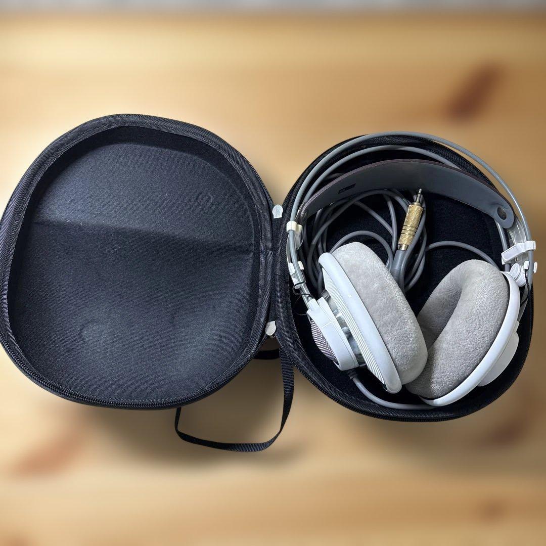 AKG K701 モニターヘッドホン