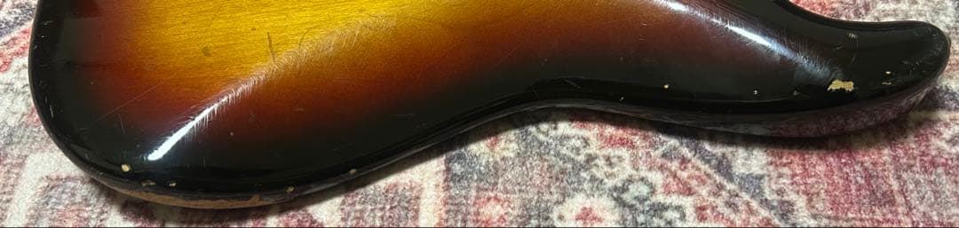 Fender by Squier JVシリアル 1982年製　SST-50