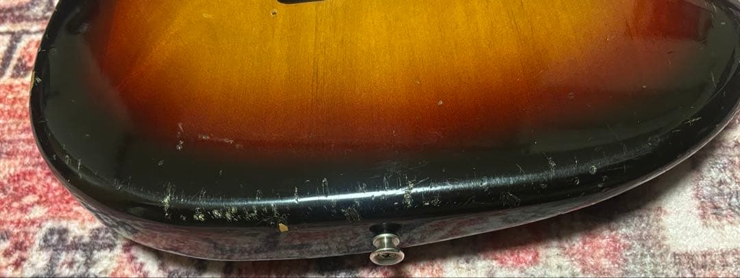 Fender by Squier JVシリアル 1982年製　SST-50