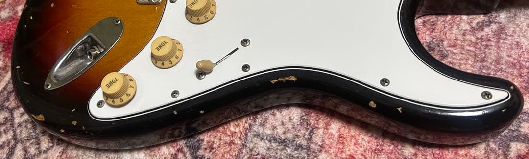Fender by Squier JVシリアル 1982年製　SST-50