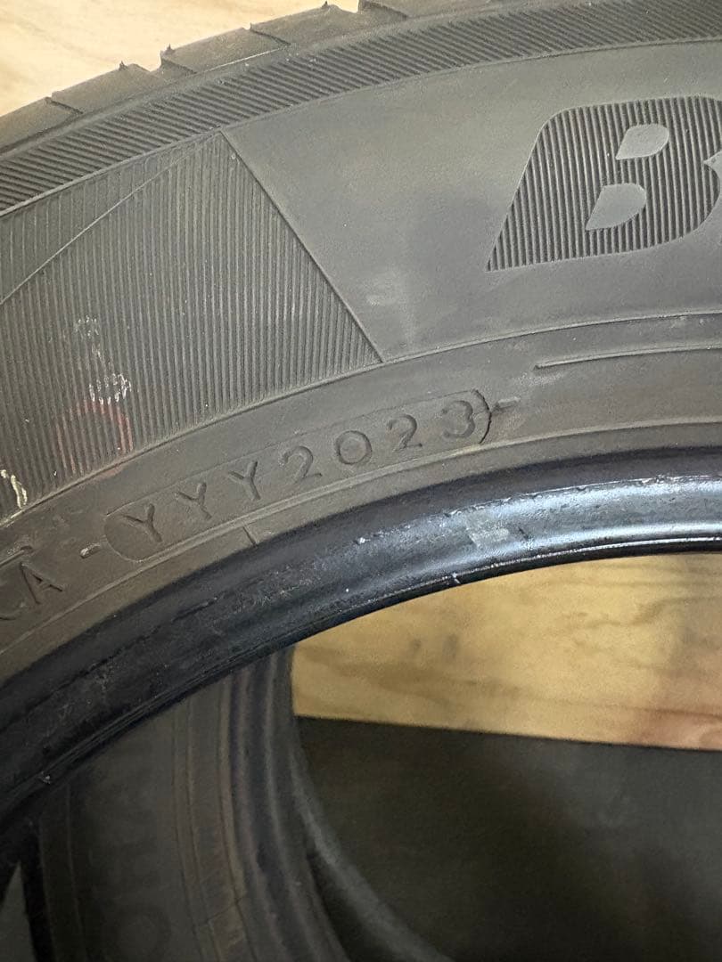185/60R15中古タイヤ4本