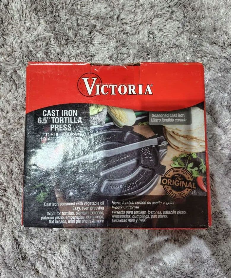 新品未開封　Victoria 6.5インチ トルティーヤプレス