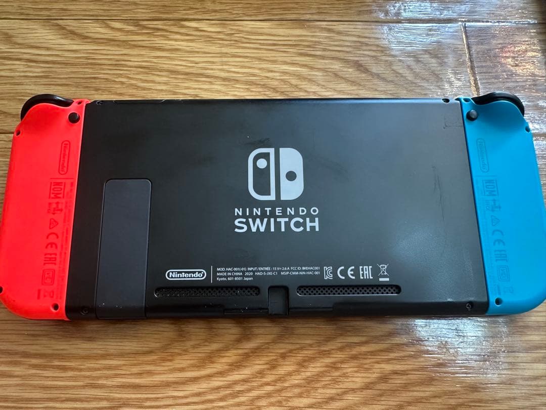 Nintendo Switch 本体 青/赤 充電器・Joy-Con付き