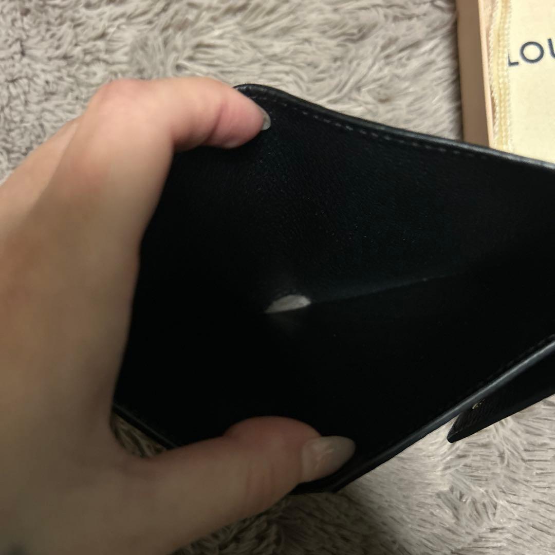 ルイヴィトン ポルトフォイユ ヴィクトリーヌ アンプラント短財布