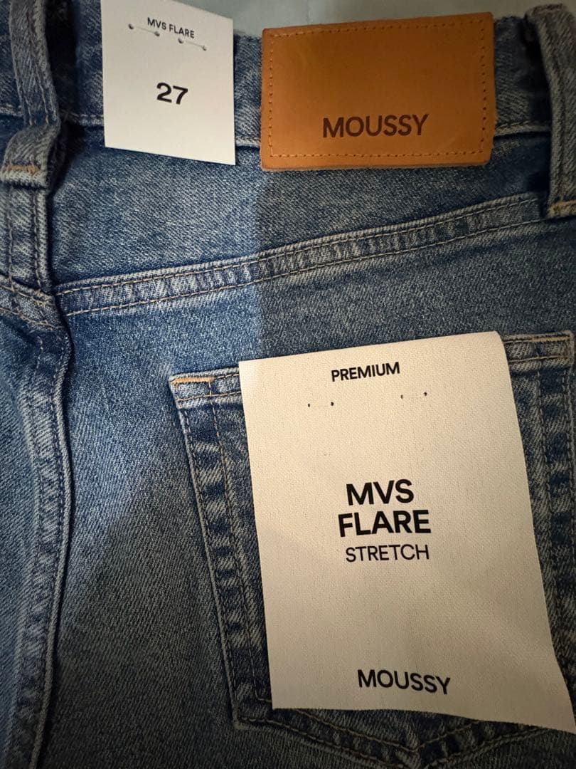 【新品タグ付き】MOUSSY MVS FLARE STRETCH 27サイズ