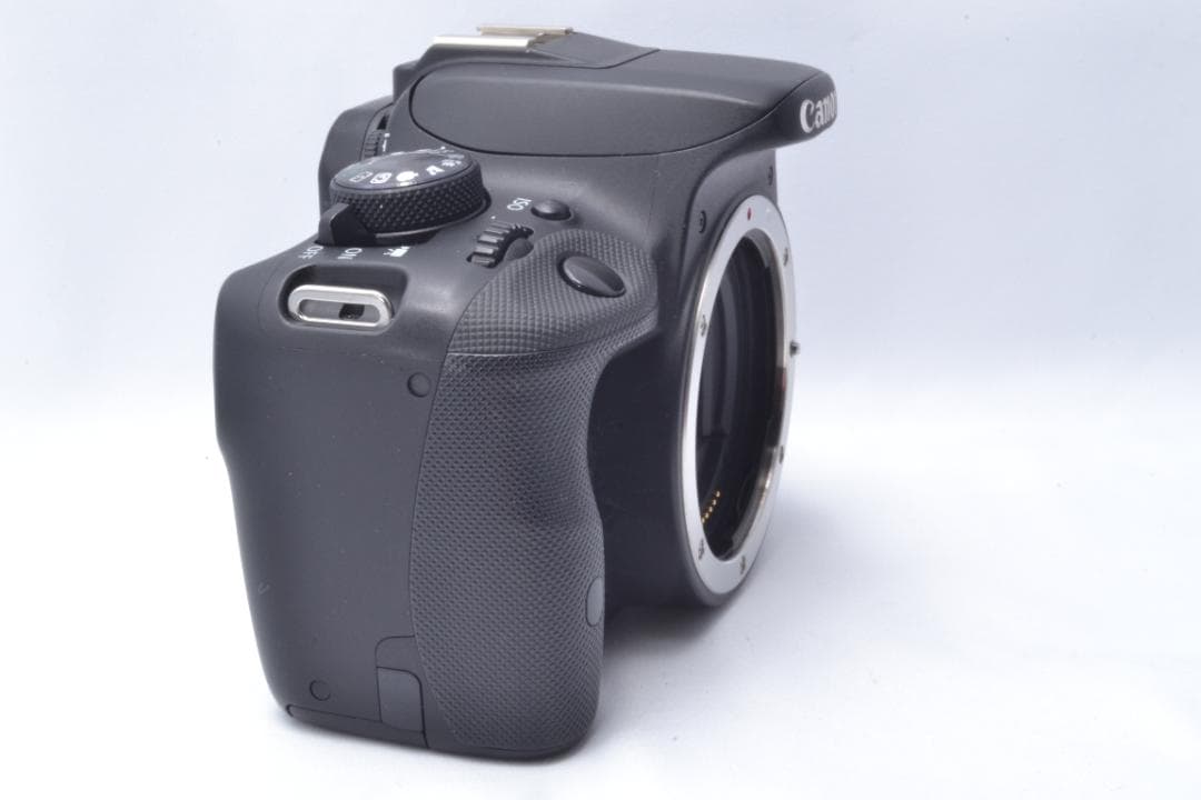 Canon EOS Kiss X7⭐高性能標準レンズ⭐1選べるおまけ付き⭐