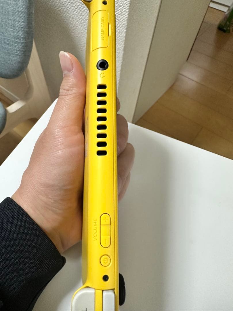 タ*ミ様 Nintendo Switch Lite イエロー