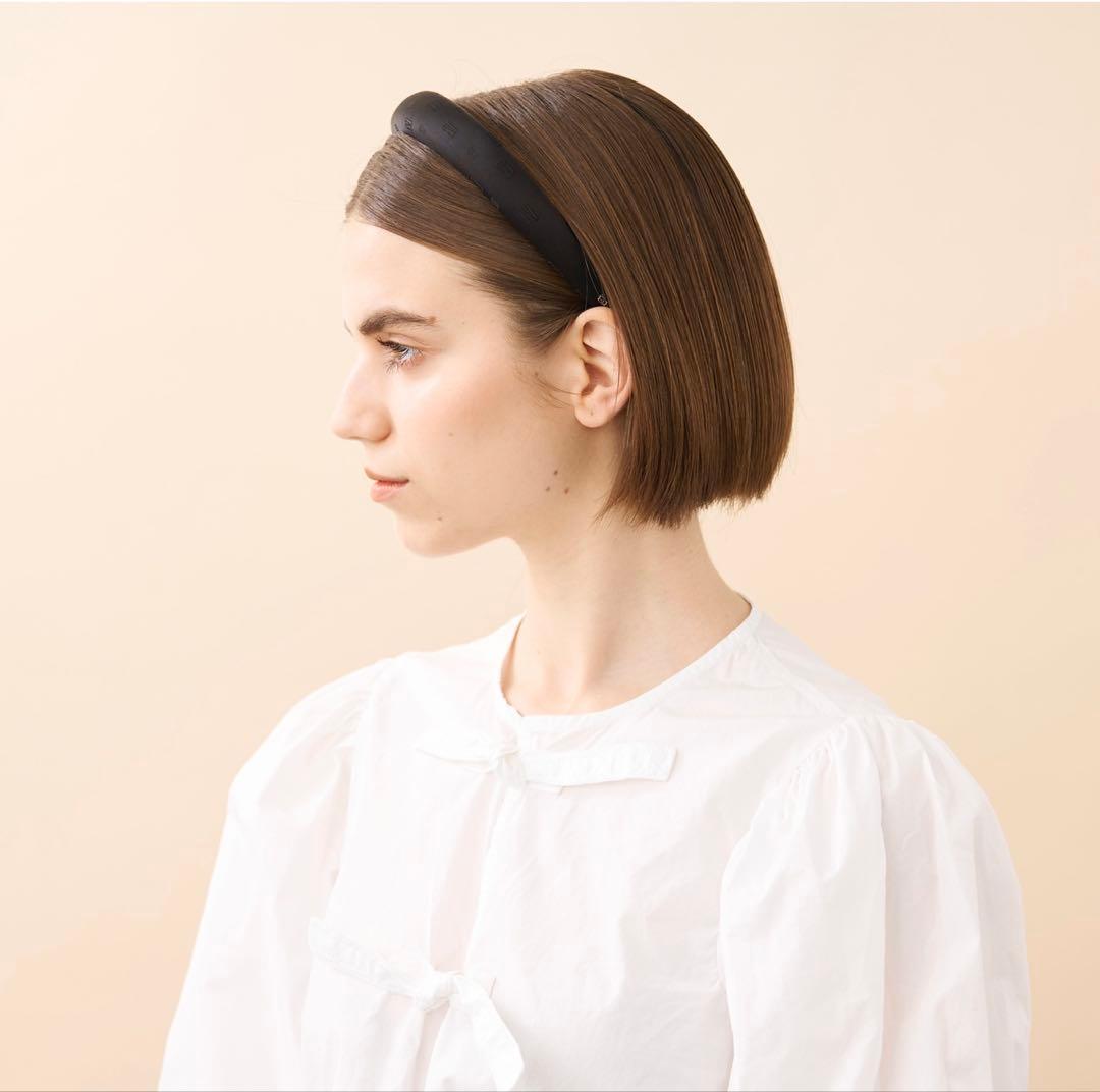 【試着のみ】【美品】アレクサンドル　ドゥ　パリ　カチューシャ