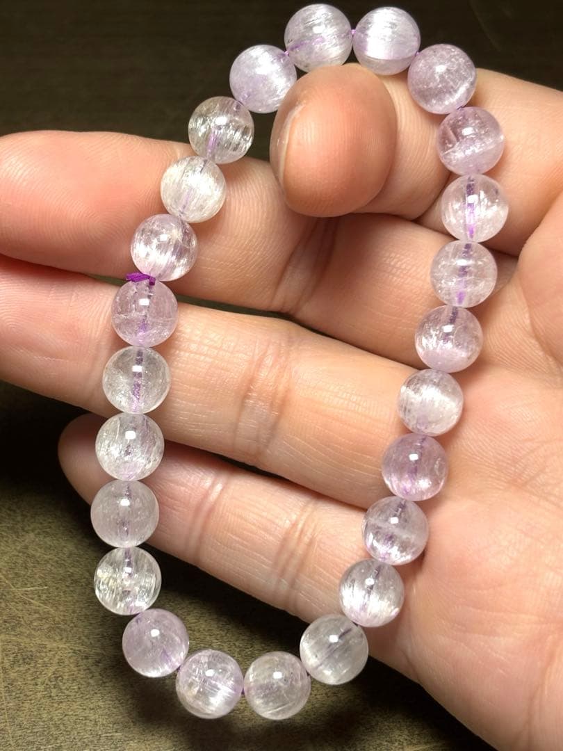 ハイグレード！　クンツァイト ブレスレット（キャッツアイ効果あり）超高品質　新品