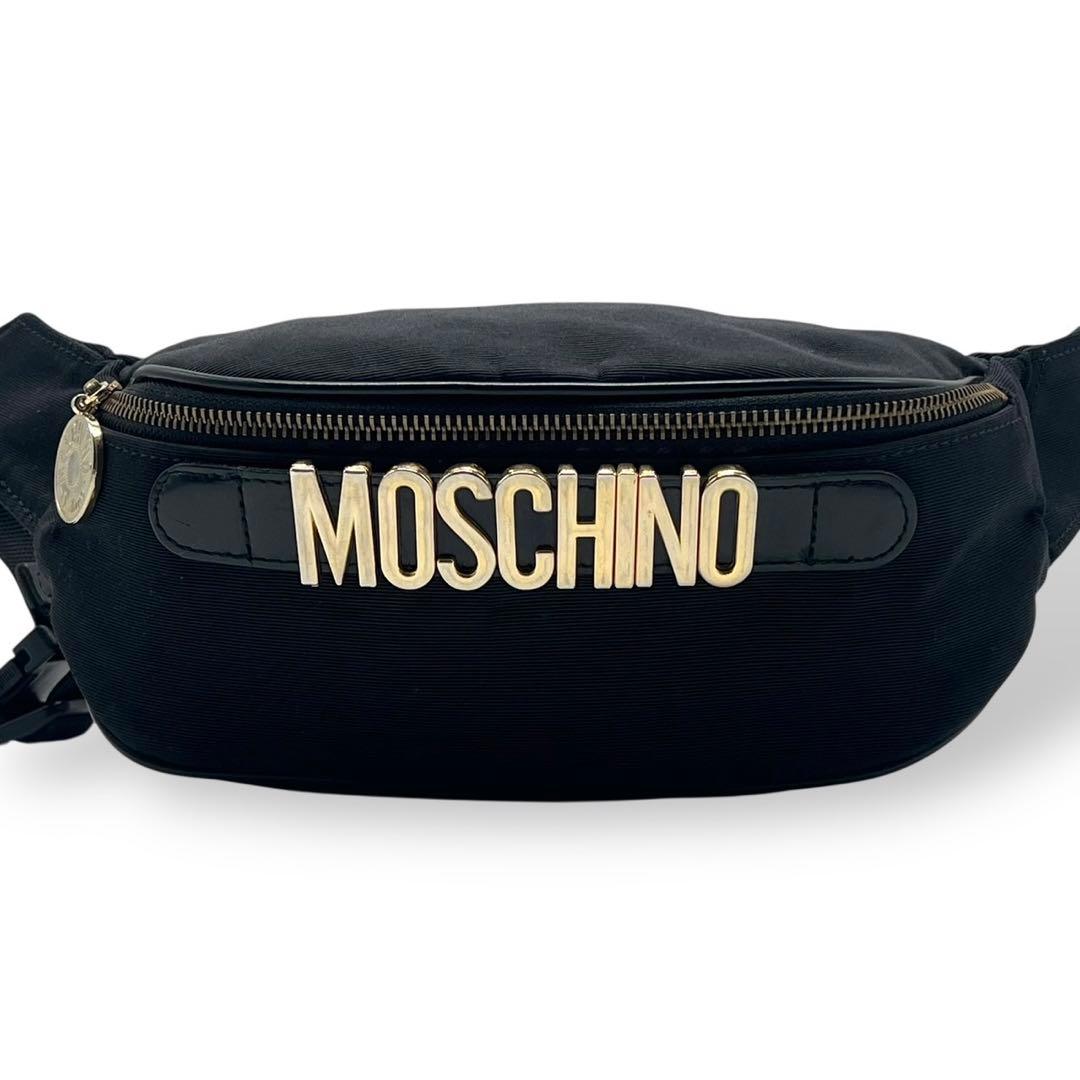 希少 極美品 モスキーノ ビックロゴ ウエストバッグ ボディバッグ G金具