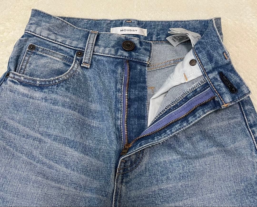 美品✨MOUSSY MVS FLARE デニム フレア サイズ24 ブーツカット