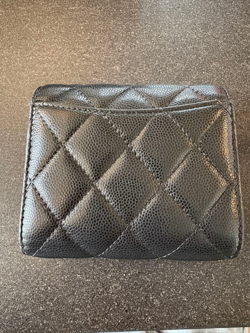 CHANEL マトラッセ　三つ折り財布