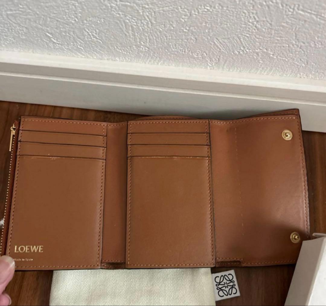 LOEWE ロエベ リピートスモールバーティカルウォレット