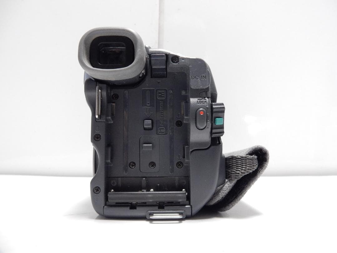 動作品　Mini DV　ソニーデジタルビデオカメラ　SONY DCR-TRV22