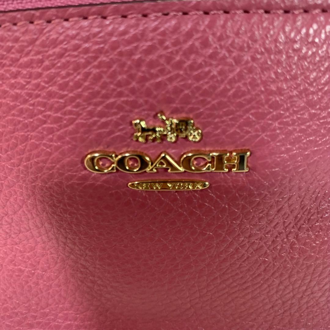 COACH ウエストバッグ　ボディバッグ　ピンク　レザー　 美品