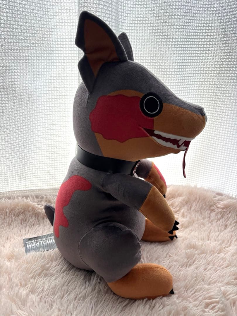 USJ ユニバ　ハロウィン　バイオハザード　ゾンビ犬　クッション　ぬいぐるみ