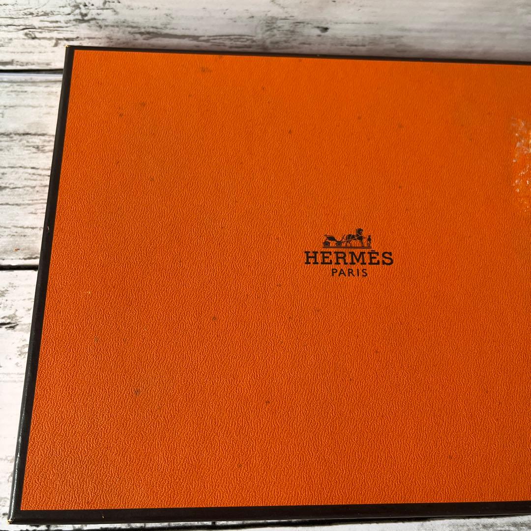 HERMES エルメス　シェーヌダンクル　スクエアプレート