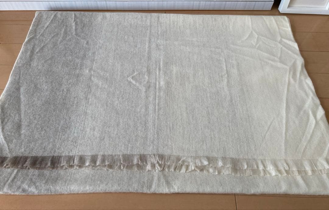 美品　ナチュラルベーシック　カシミヤ100% 大判ストール　マフラー　手洗い可能