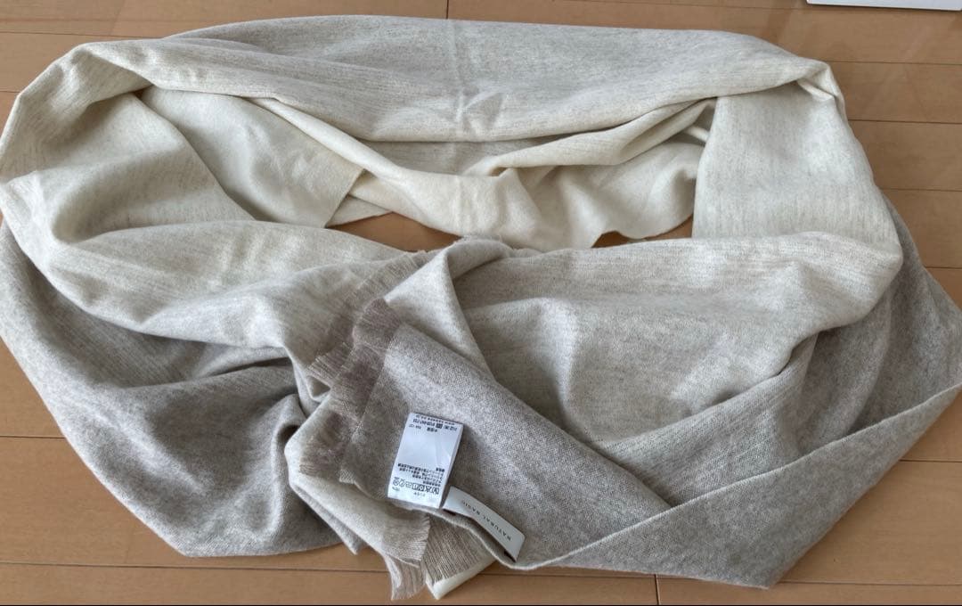 美品　ナチュラルベーシック　カシミヤ100% 大判ストール　マフラー　手洗い可能