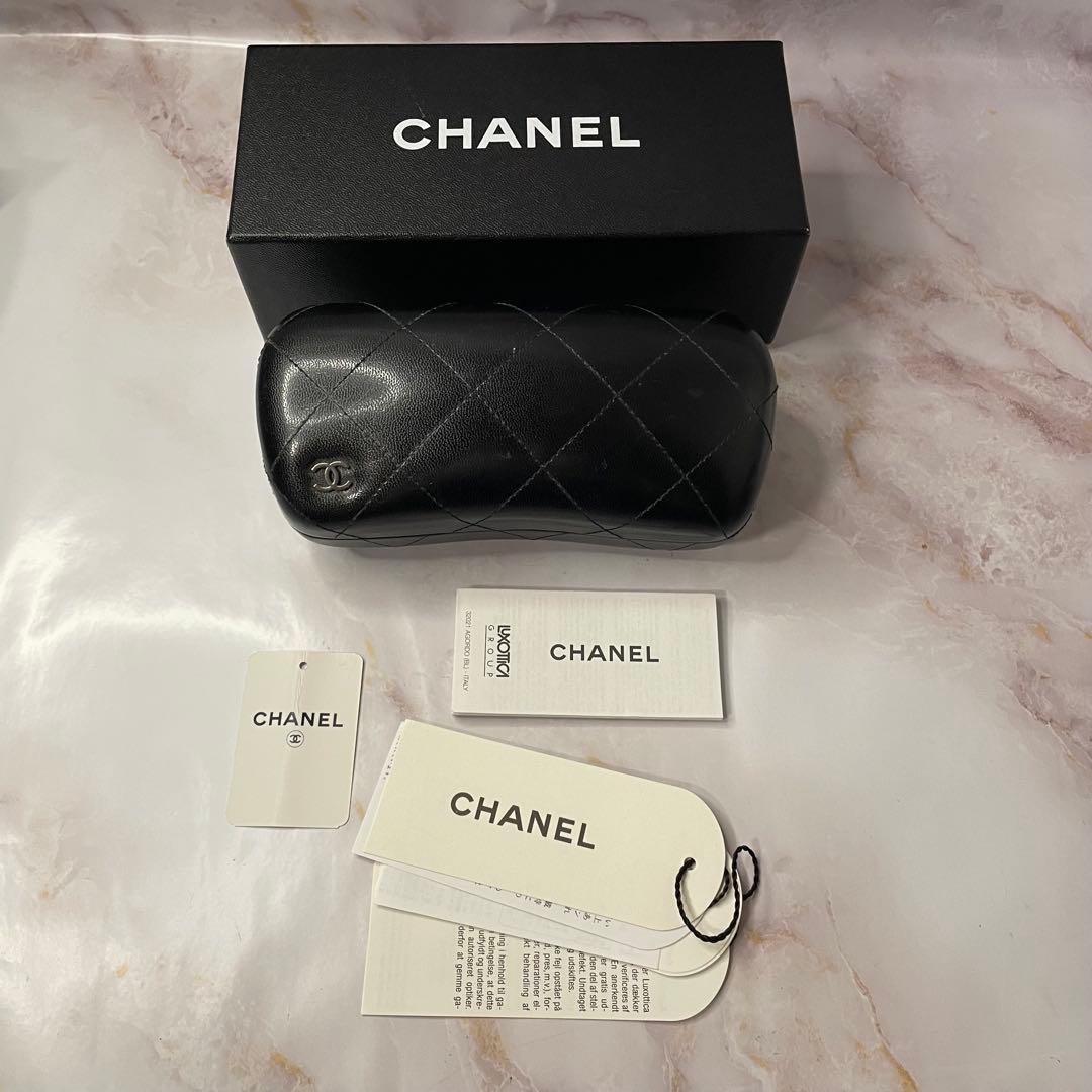 CHANEL オールドシャネル Y2K ロゴ カメリア サングラス ケース付き