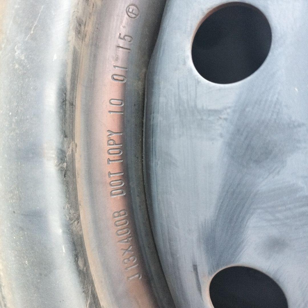 145/80R13 スチールホイル付きスタッドレスタイヤ4本セットの内2本 ②