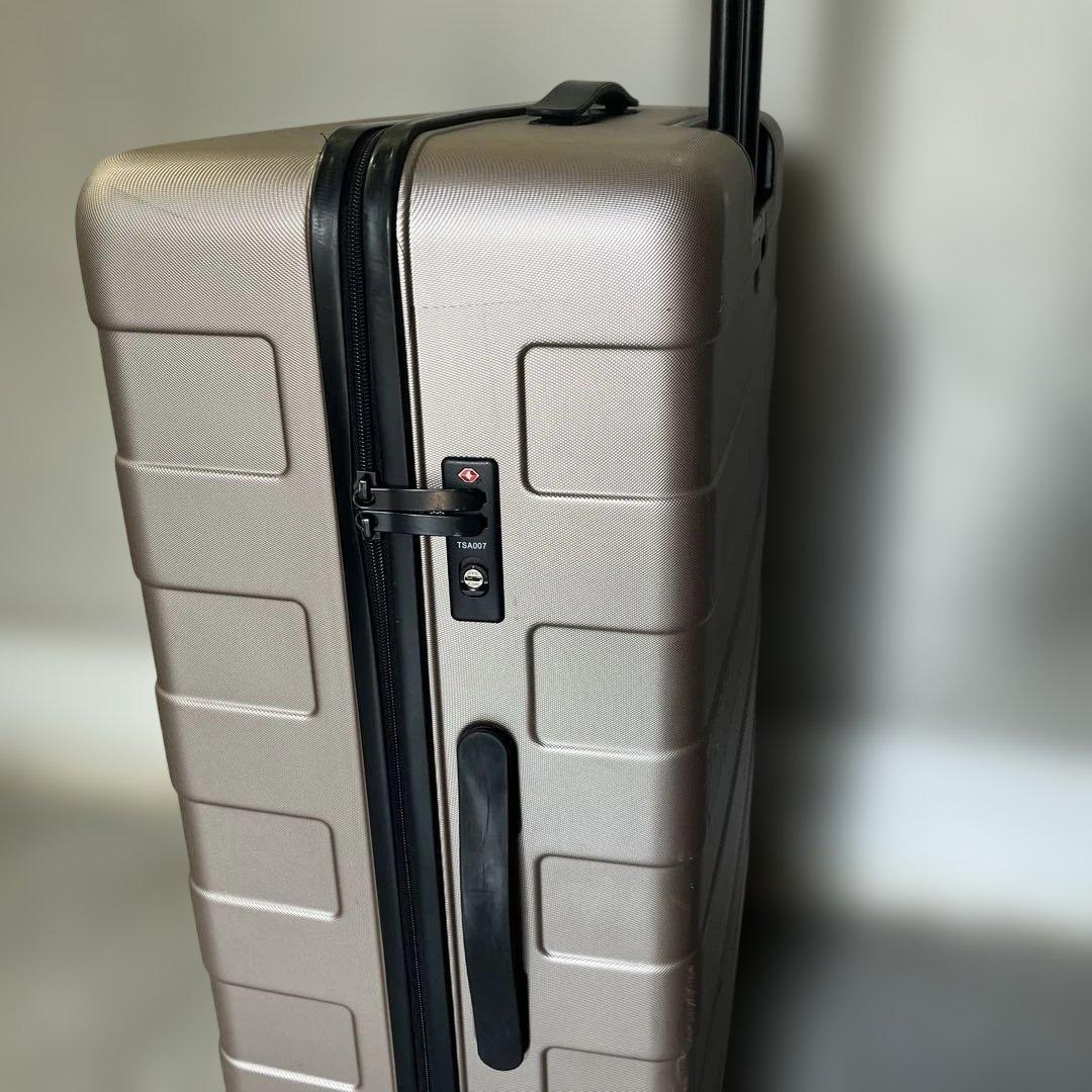【難あり】無印良品シャンパンカラー　ハードシェル 大型キャリーカート104L