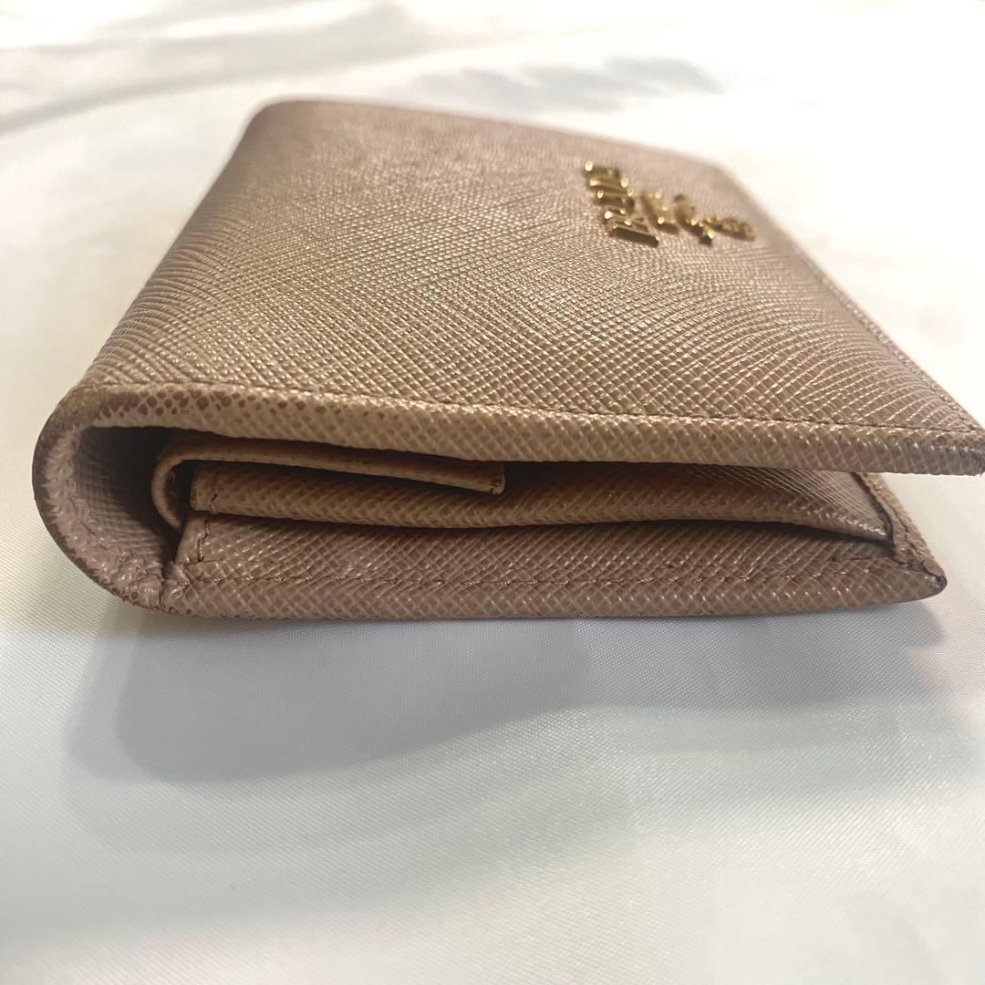PRADA プラダ サフィアーノ二つ折り財布