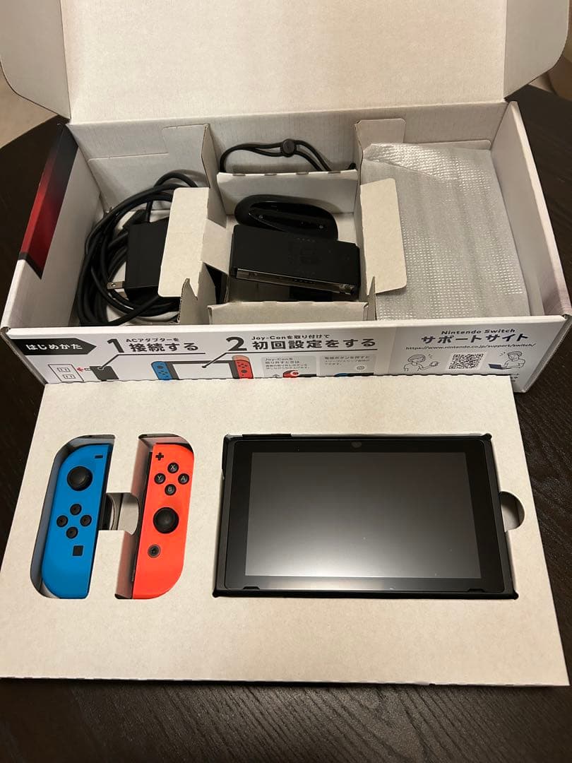 Nintendo Switch 本体 付属品全てあり＋箱付き