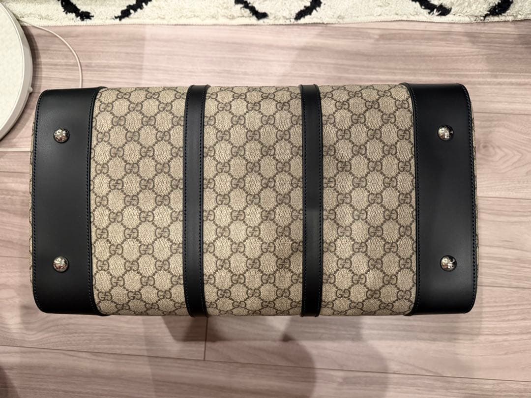 GUCCIGG SUPREME ダッフルバッグ　ボストンバッグ