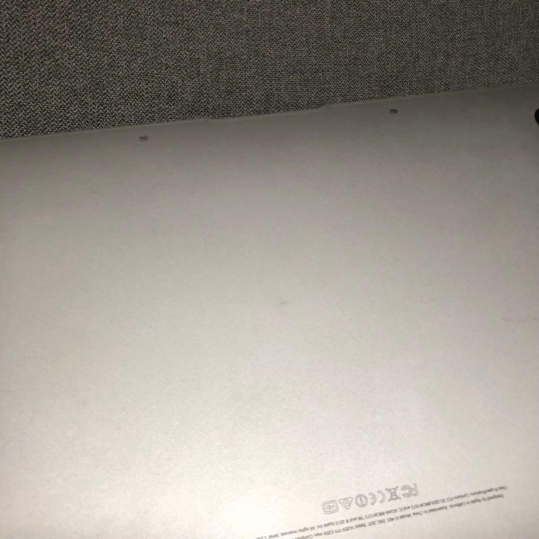 MacBook Air 11インチ　11-inch,Early 2015