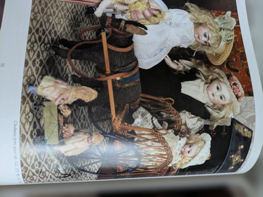 洋書 The Little Ones: French And German Dolls