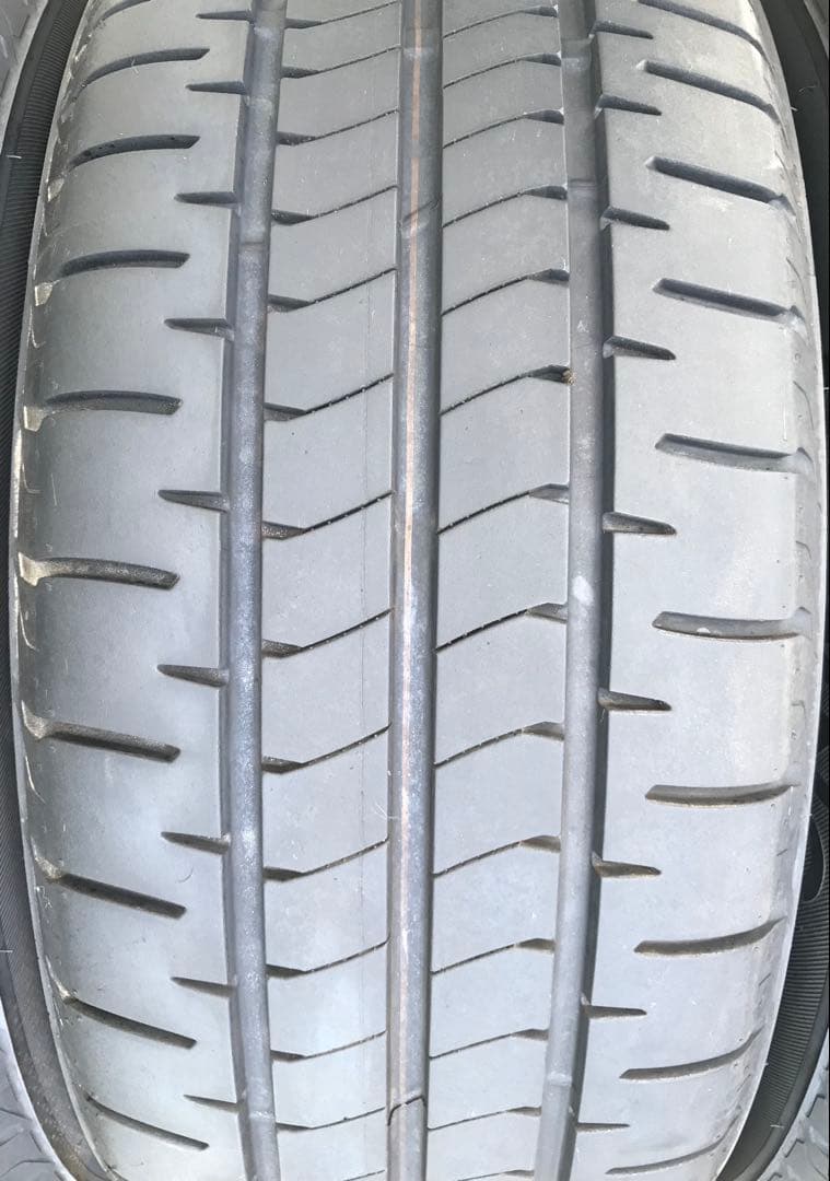 225/55 R17 BRIDGESTONE NEWNOラジアルタイヤ