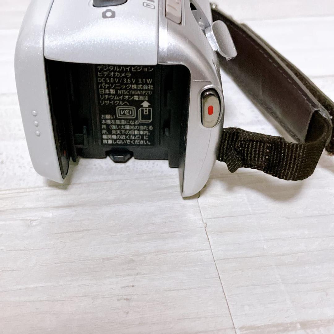 Panasonic ビデオカメラ HDC-TM35 ホワイト ジャンク品