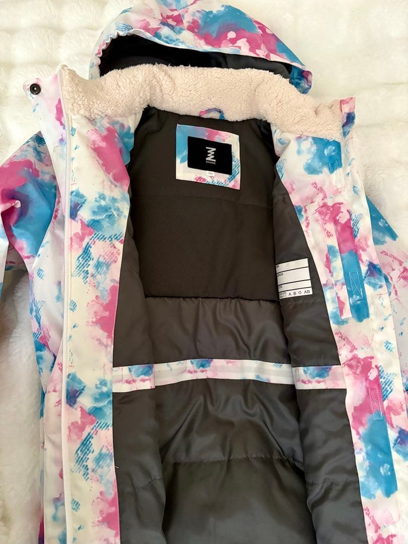 【BANNNE】レディーススキーウェア上下セット（美品）