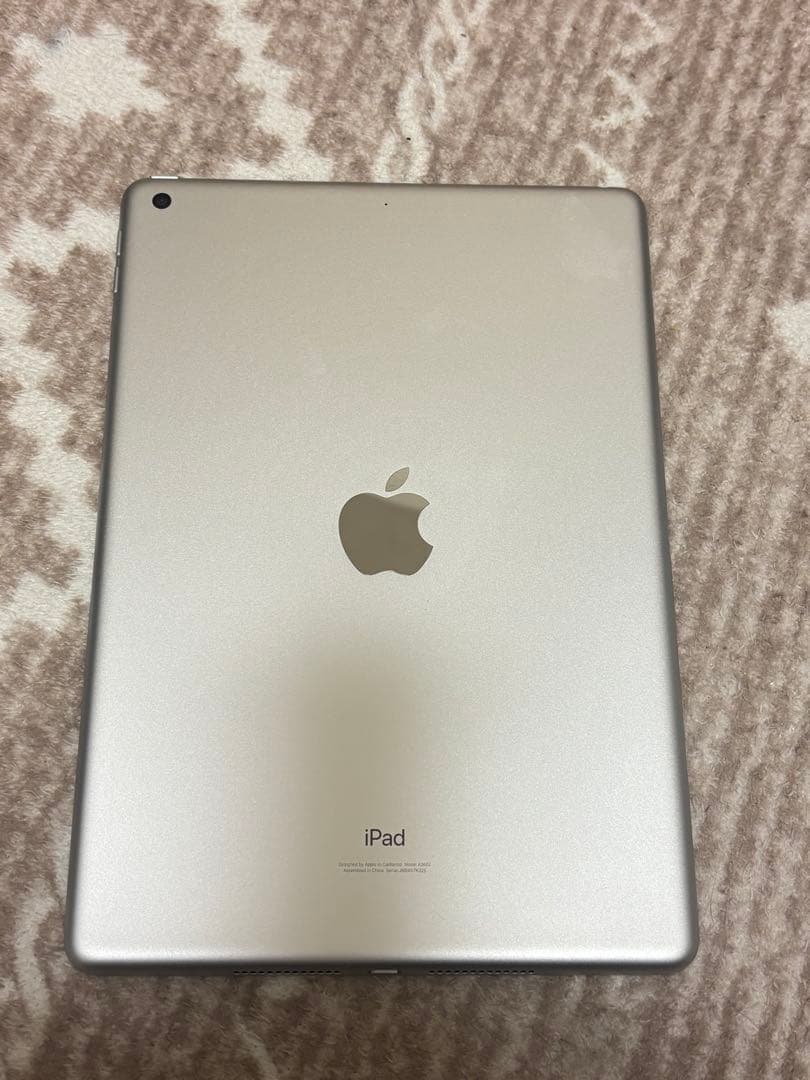 iPad 第9世代 Wi-Fi本体のみ シルバー