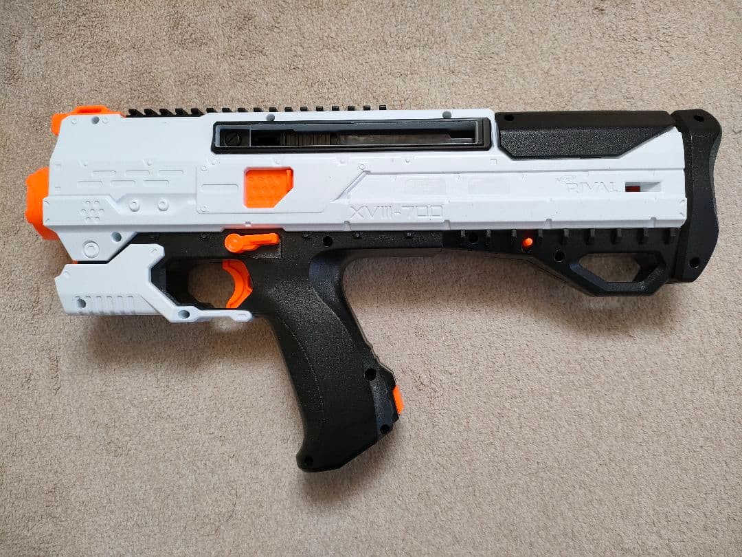 Nerf　ナーフ　ライバル　ヘリオス　箱あり