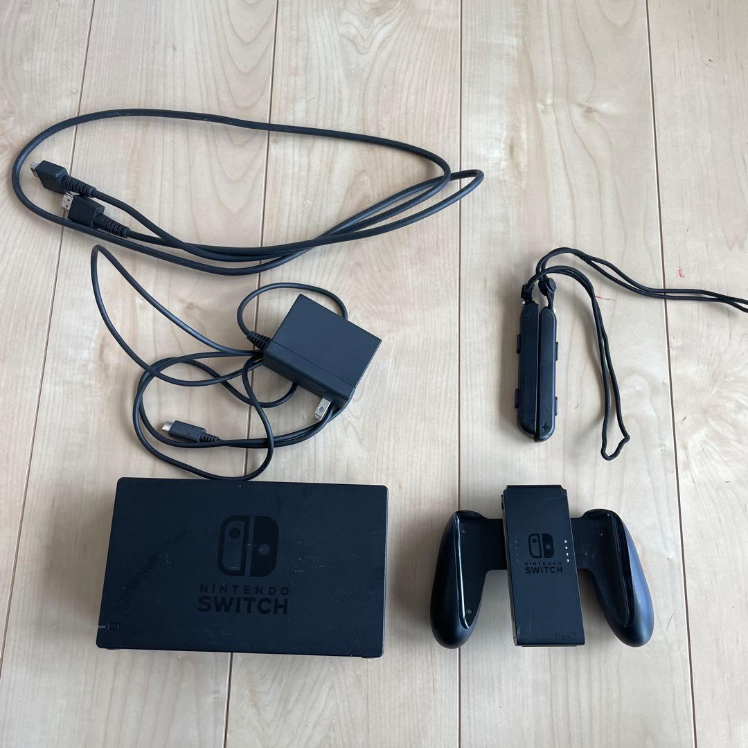 【美品】Nintendo Switch 本体　完品　動作確認済み