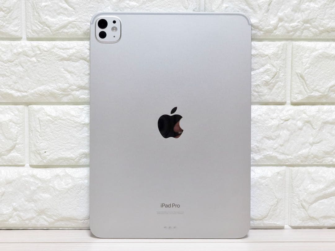 M4 iPadPro 11インチ　Wi-Fi 256GBシルバーMVV93J/A