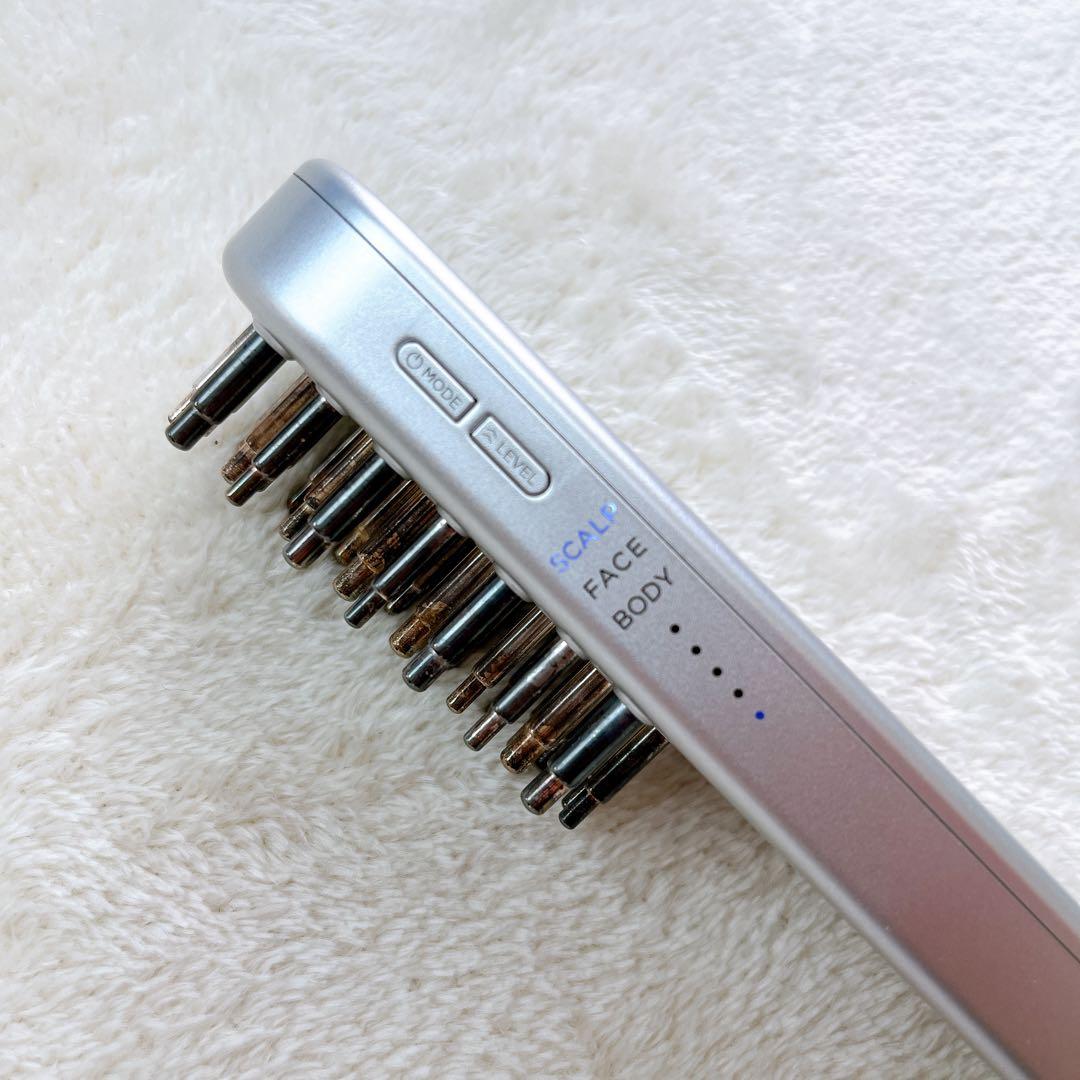 サロニア リフトブラシMANUAL EMS LIFT BRUSH
