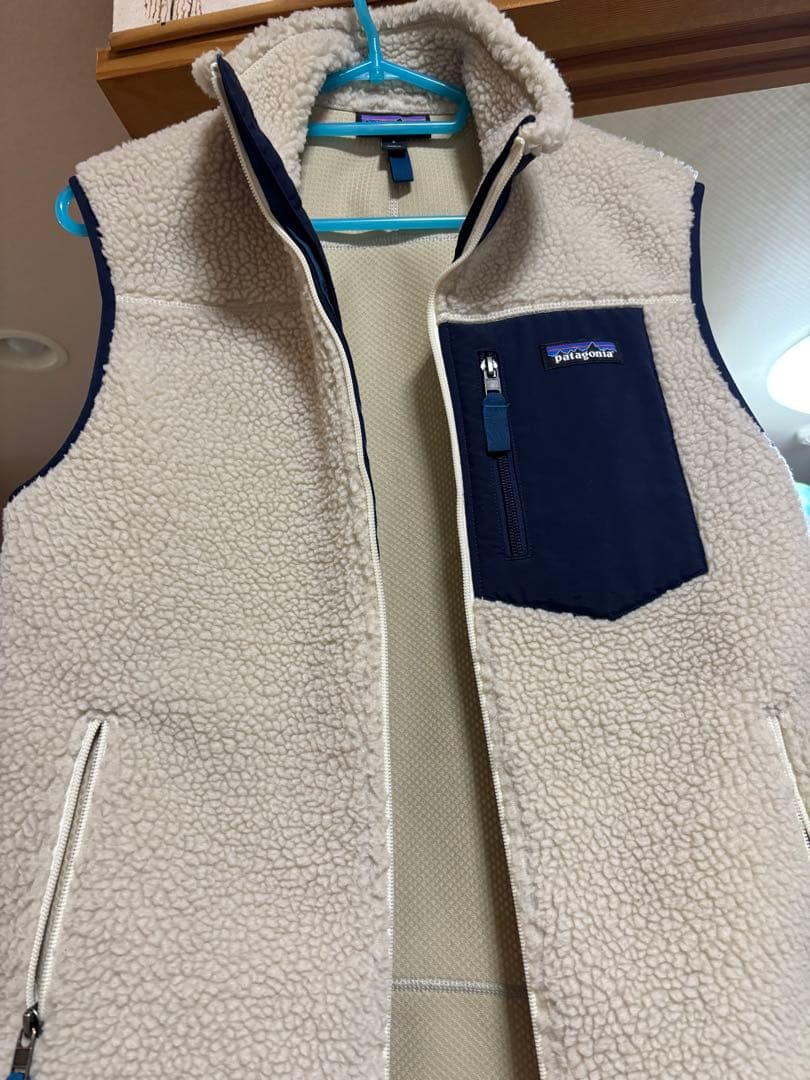 patagonia フリースベスト S ホワイト/ネイビー