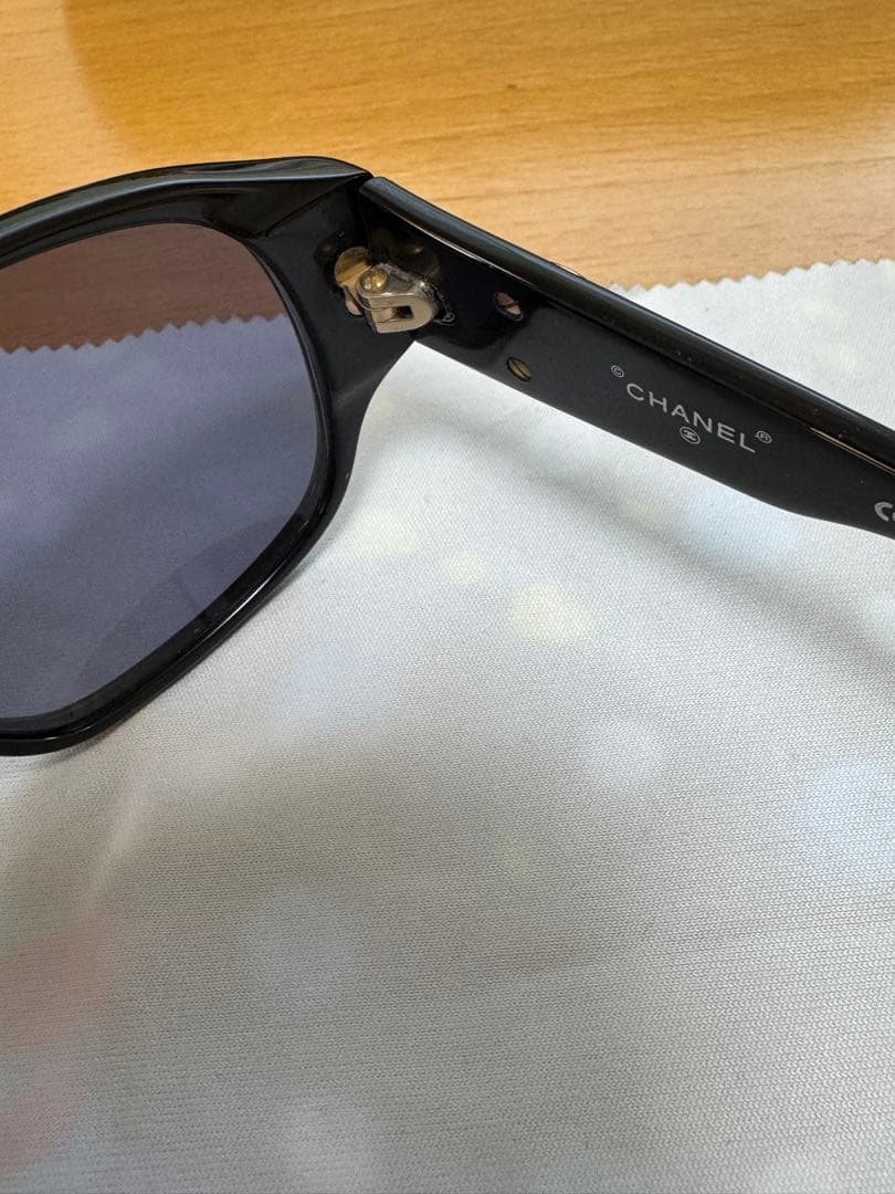 CHANEL シャネル　サングラス 01452 94305 ケース付き